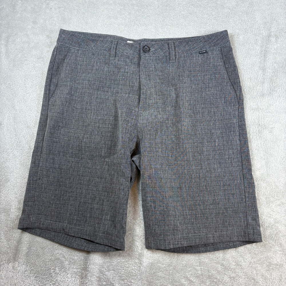 TravisMathew Shorts Men 36 Beck‎ Performance Hybrid Stretch Heathered Grey